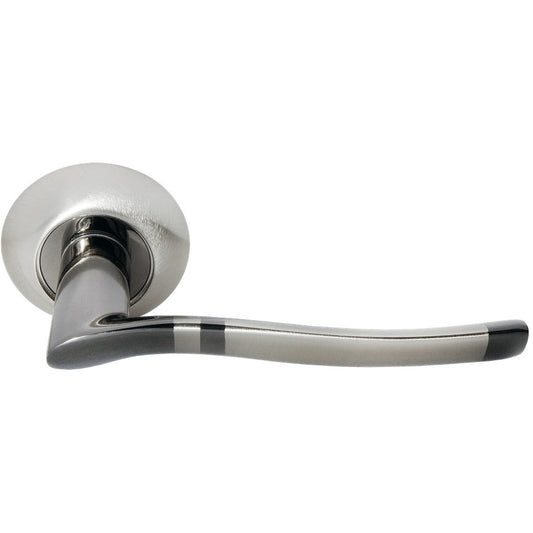 Durvju rokturis FONTAN